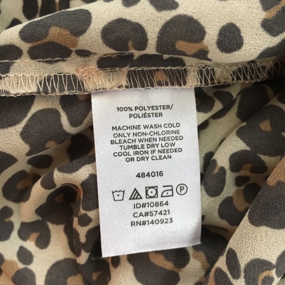 LOFT Leopard Cheetah Print Button Down Blouse Sz S - Picture 8 of 8